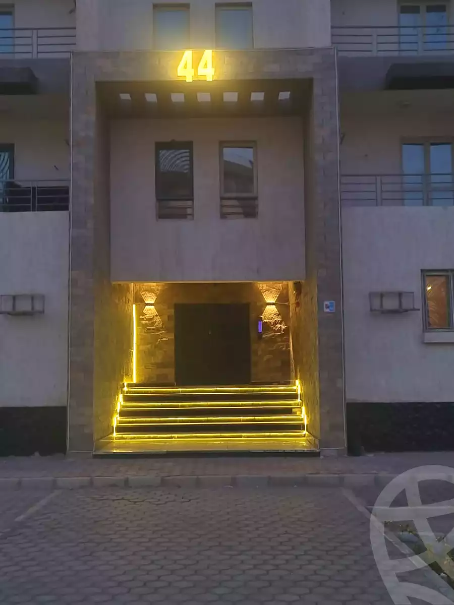 https://aqarmap.com.eg/en/listing/7201677-for-sale-cairo-el-shorouk-compounds-sakan-misr