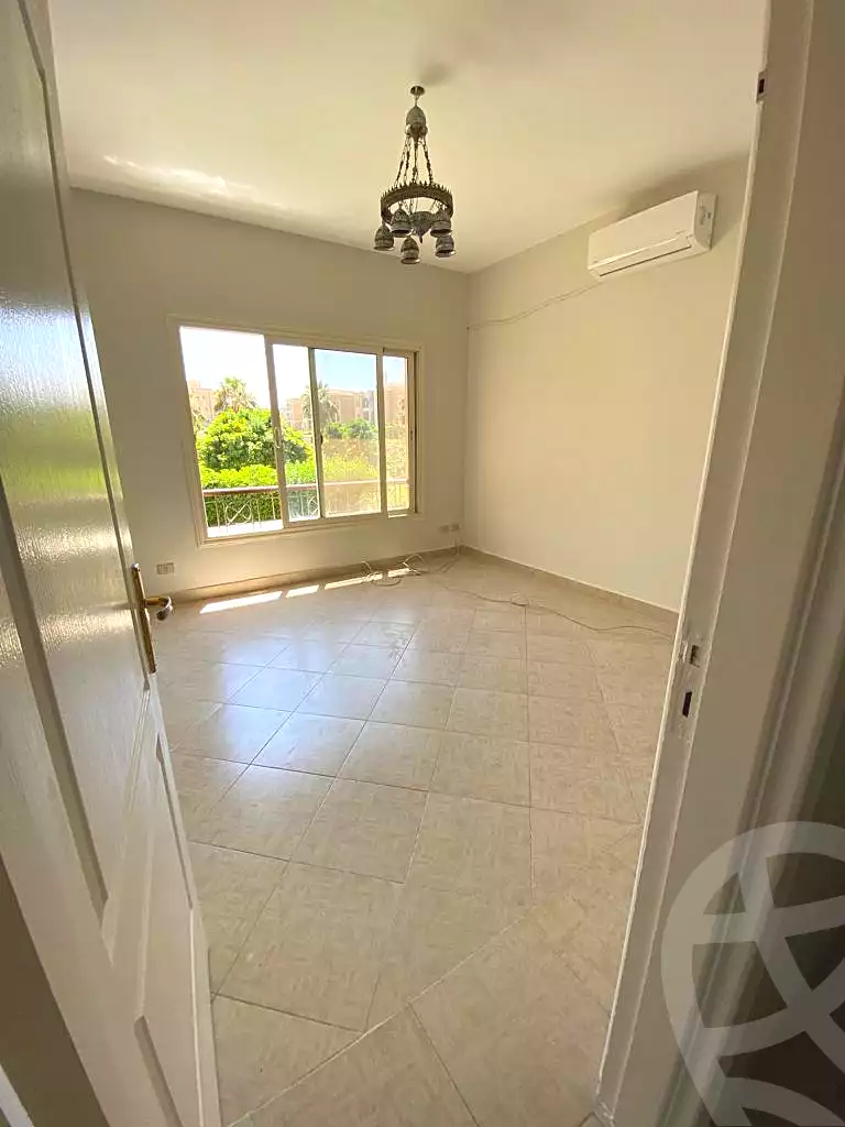 https://aqarmap.com.eg/en/listing/7202074-for-sale-cairo-new-cairo-compounds-mena-residence