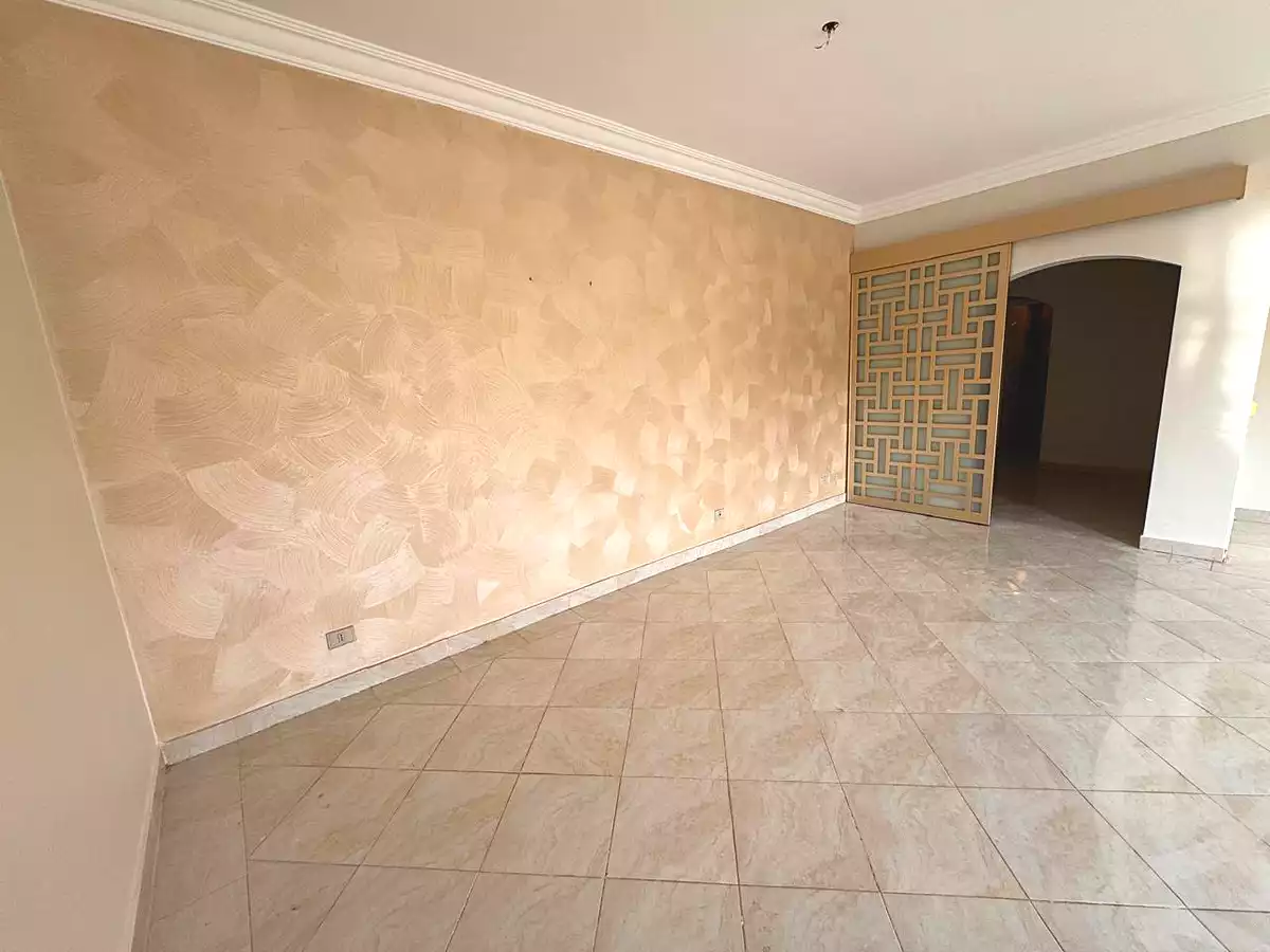 https://aqarmap.com.eg/en/listing/7202074-for-sale-cairo-new-cairo-compounds-mena-residence