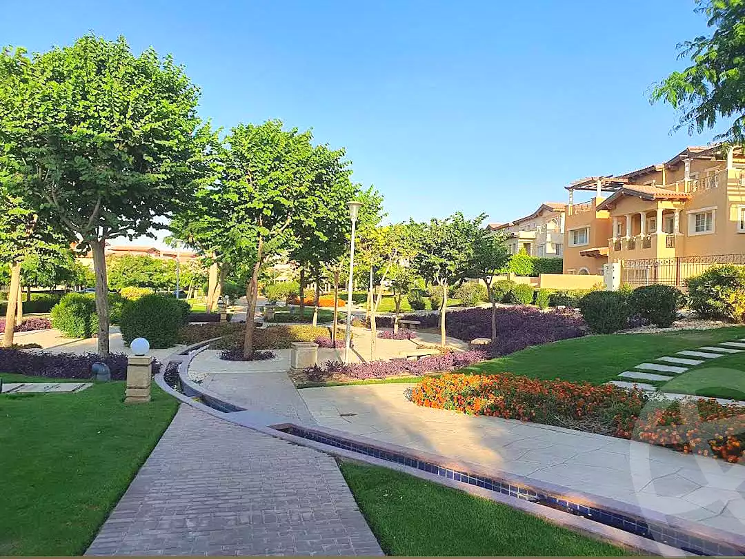 https://aqarmap.com.eg/ar/listing/7202098-for-sale-cairo-new-cairo-compounds-hyde-park-hpr-hyde-park