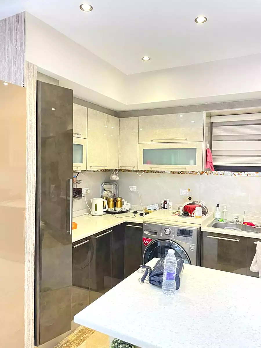 https://aqarmap.com.eg/ar/listing/7202160-for-sale-cairo-new-cairo-compounds-eastown-eastown-parks