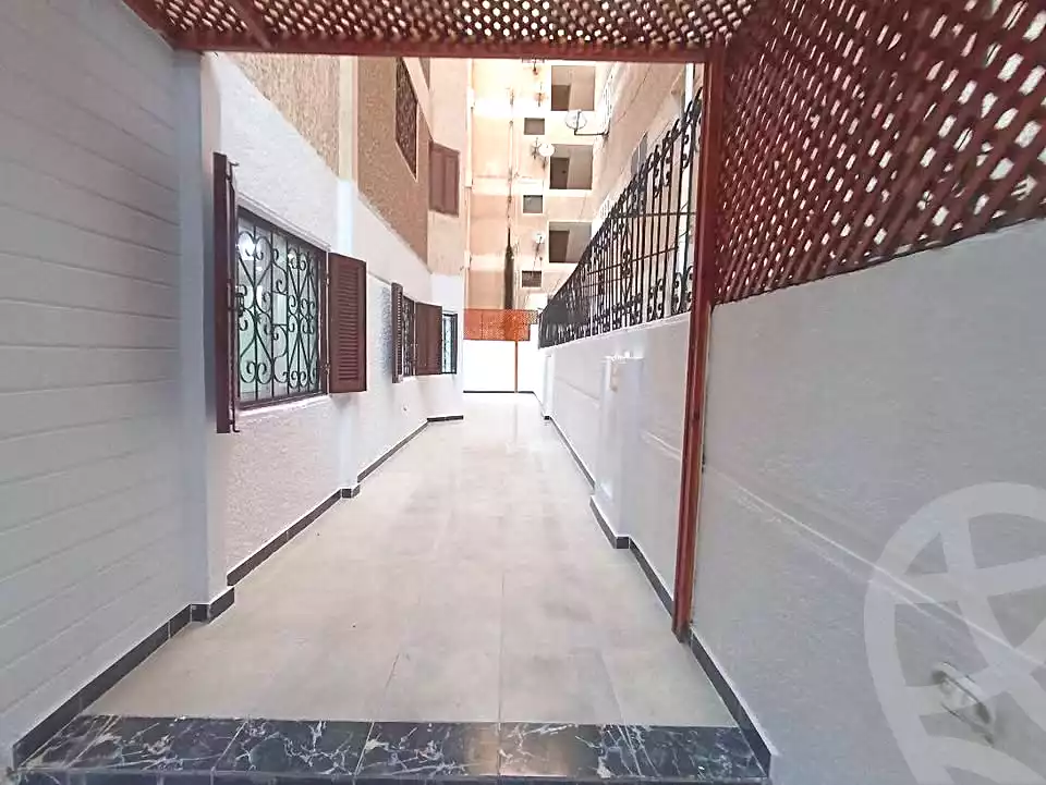 https://aqarmap.com.eg/en/listing/7202215-for-sale-alexandria-al-agamy-shataa-el-nakheel