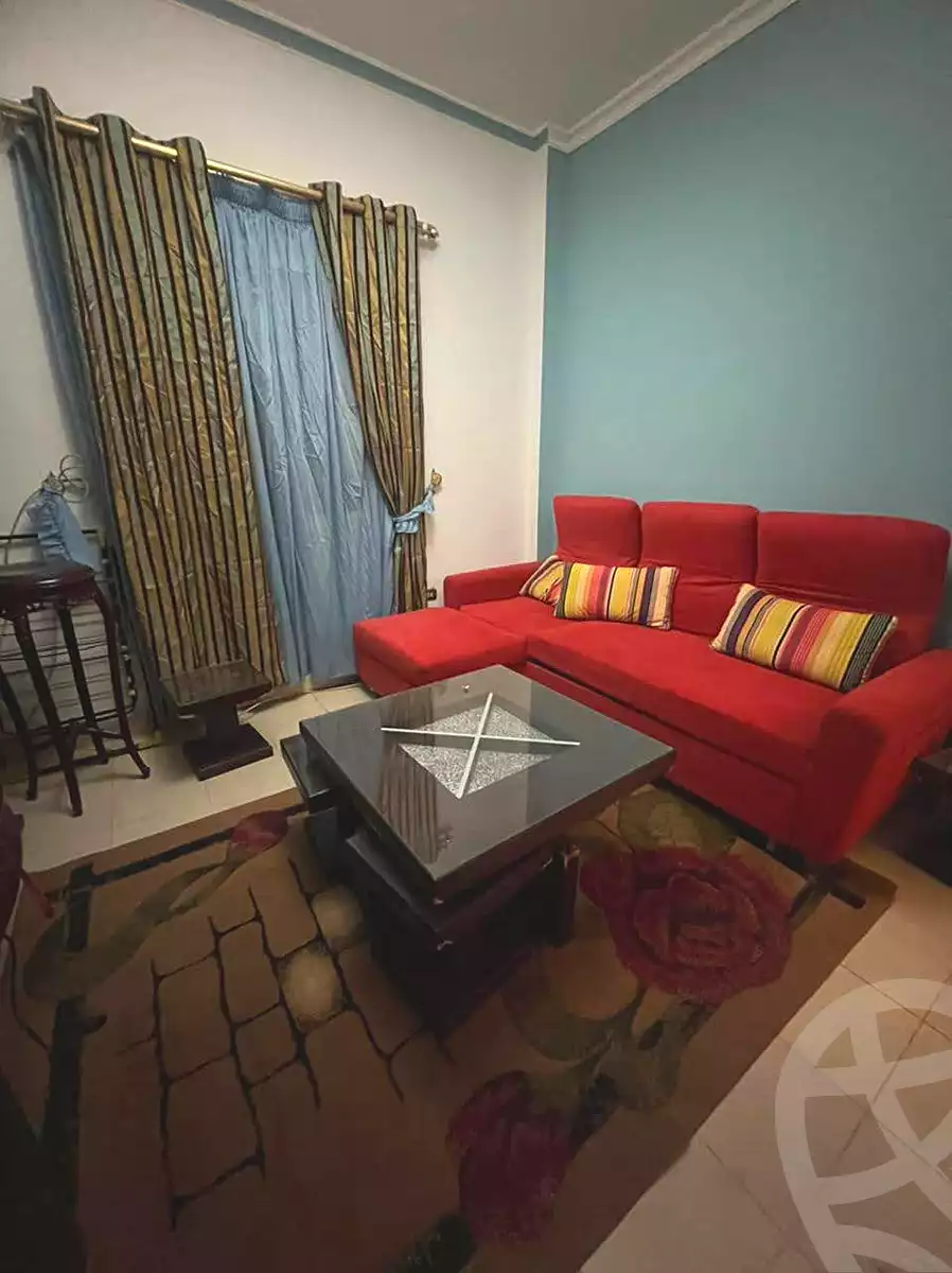 https://aqarmap.com.eg/ar/listing/7202332-for-sale-cairo-el-sheikh-zayed-city-compounds-dh-drys