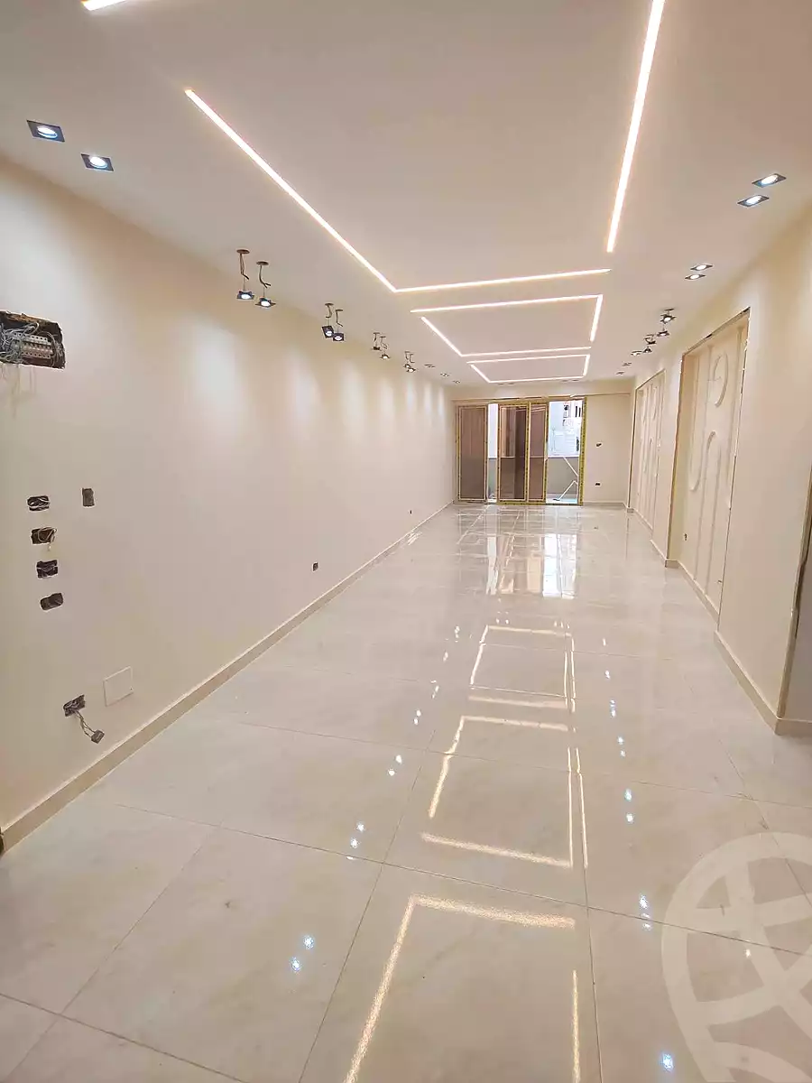 https://aqarmap.com.eg/en/listing/7202456-for-sale-alexandria-sydy-bshr-sydy-bshr-qbly-street-17