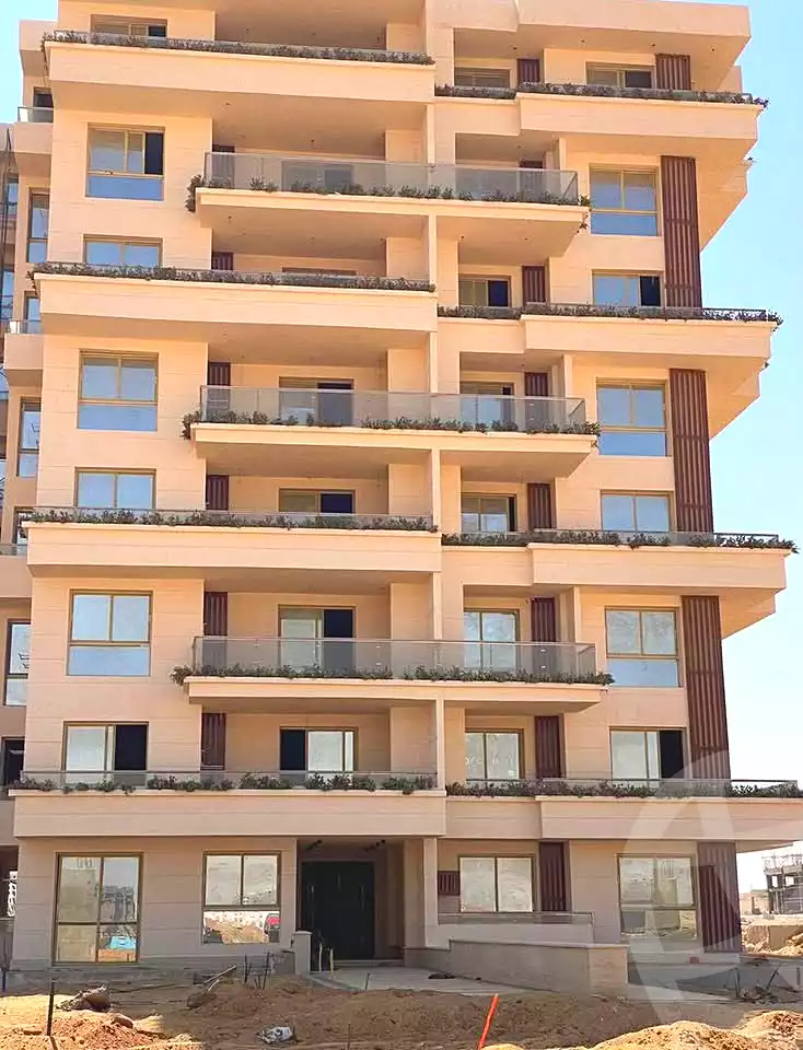 https://aqarmap.com.eg/ar/listing/7202453-for-sale-cairo-new-administrative-capital-r8-tj-msr
