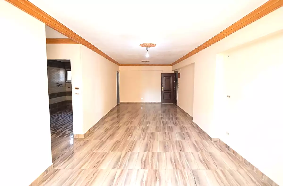 https://aqarmap.com.eg/en/listing/7202493-for-sale-alexandria-ganaklis