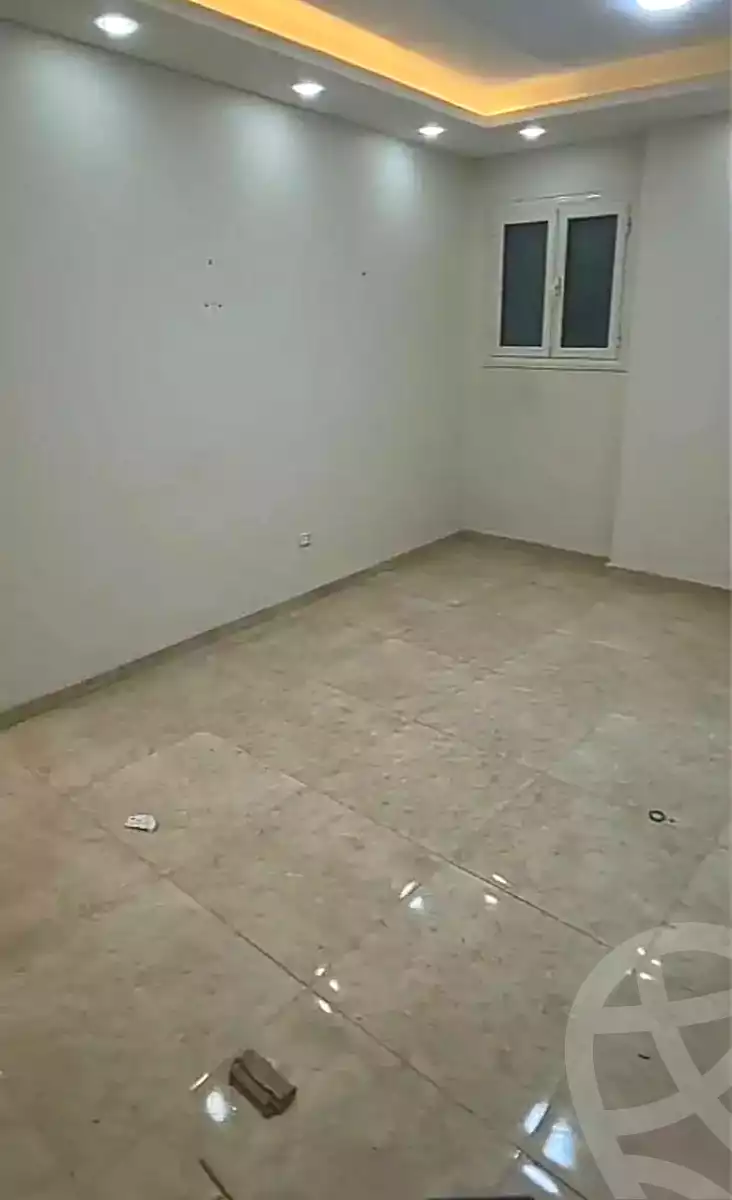 https://aqarmap.com.eg/ar/listing/7202527-for-sale-alexandria-lsywf-el-seyouf-qebly