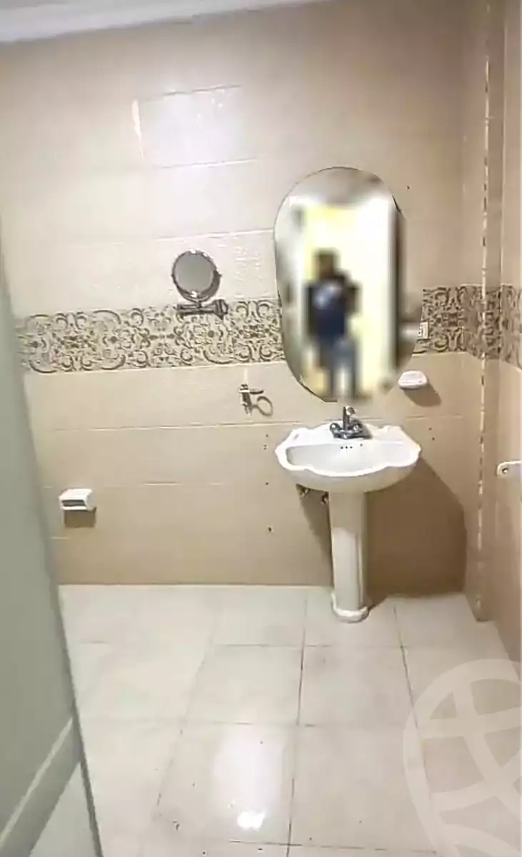 https://aqarmap.com.eg/ar/listing/7202527-for-sale-alexandria-lsywf-el-seyouf-qebly