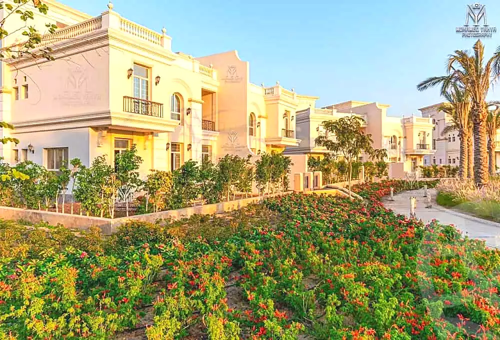 https://aqarmap.com.eg/ar/listing/7202642-for-sale-cairo-new-administrative-capital-r5-granville-compound-founders