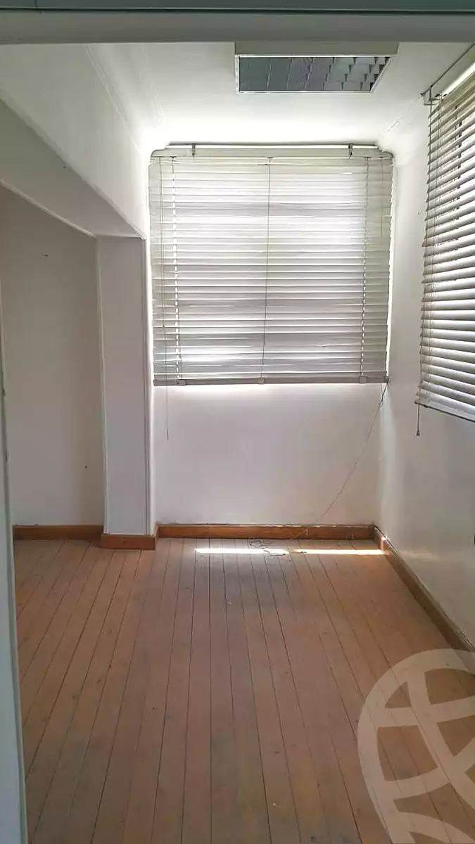 https://aqarmap.com.eg/ar/listing/7202643-for-sale-cairo-helwan-helwan-el-sharkeya-thabit-basha-st
