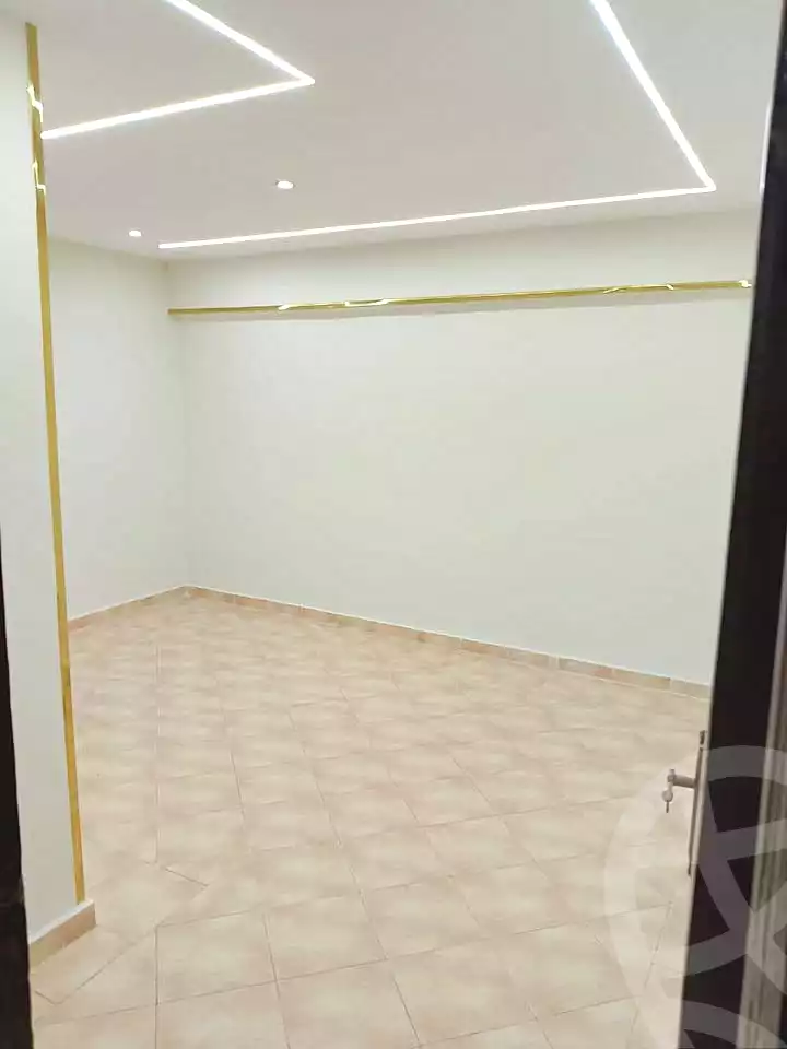 https://aqarmap.com.eg/en/listing/7202679-for-sale-alexandria-al-agamy-el-hanouvel