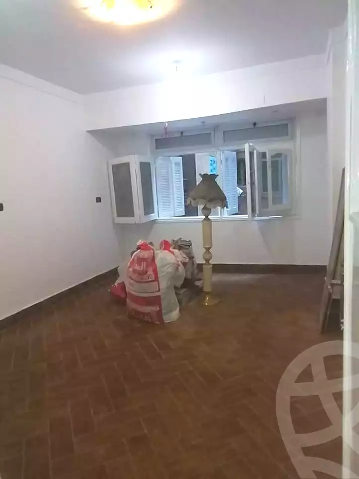 https://aqarmap.com.eg/ar/listing/7202735-for-rent-alexandria-miami-shr-jml-bd-lnsr