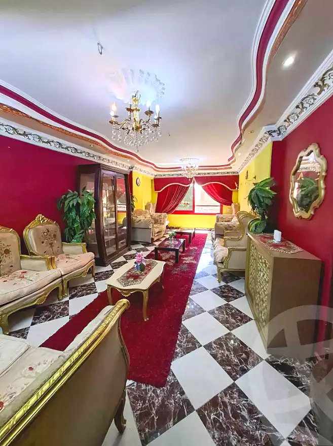 https://aqarmap.com.eg/ar/listing/7202817-for-sale-cairo-faisal-kafr-tohormos-queen-nazli-st
