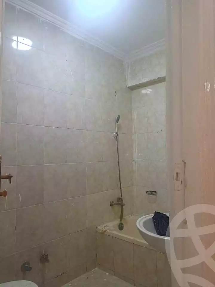 https://aqarmap.com.eg/en/listing/7202925-for-sale-alexandria-al-agamy-el-hanouvel-rich-home-st