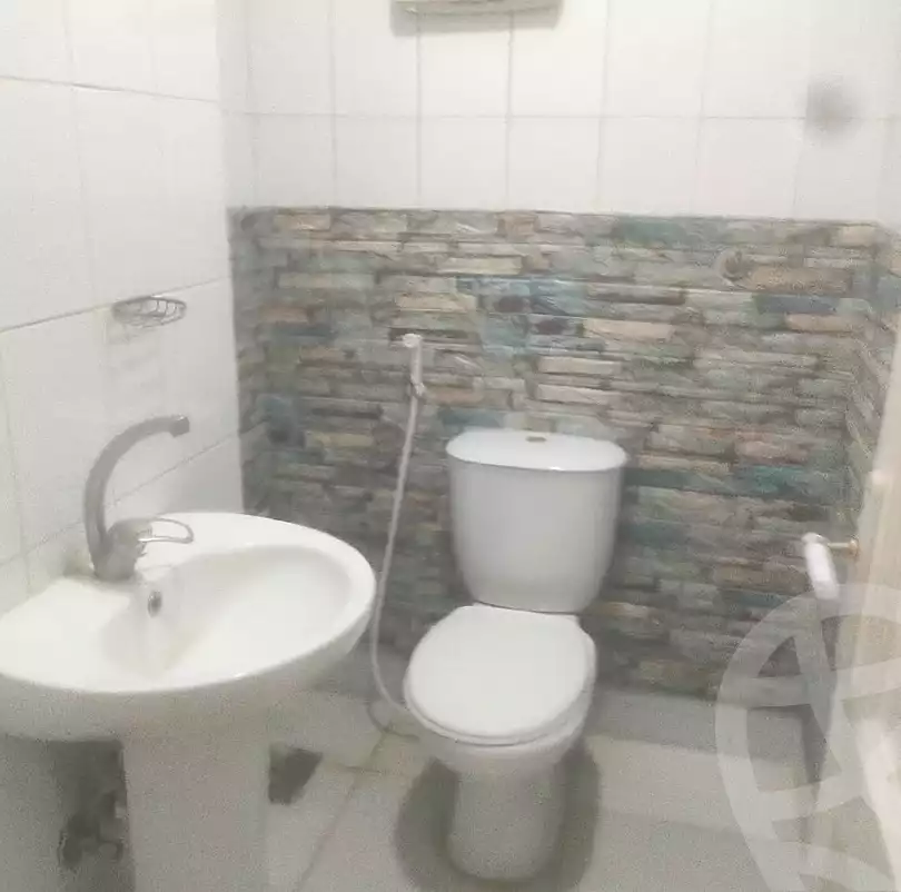 https://aqarmap.com.eg/ar/listing/7202940-for-sale-alexandria-el-mandara
