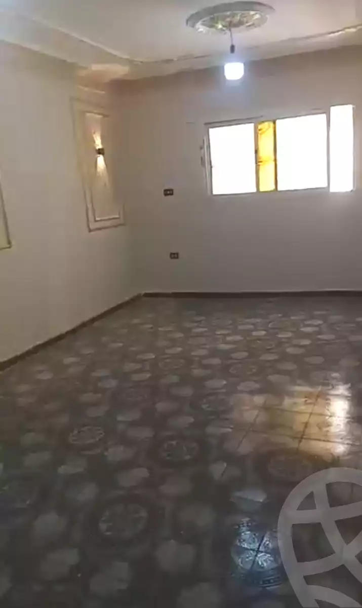 https://aqarmap.com.eg/ar/listing/7202957-for-sale-alexandria-al-agamy-lbytsh-mohamed-el-fardi-st