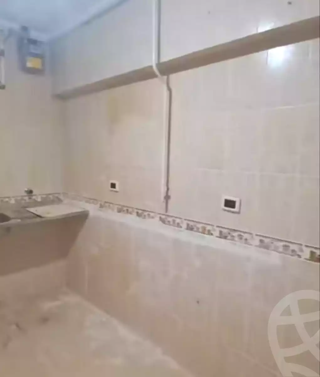https://aqarmap.com.eg/ar/listing/7202983-for-rent-alexandria-sydy-bshr-sydy-bshr-qbly-mostafa-kamel-st