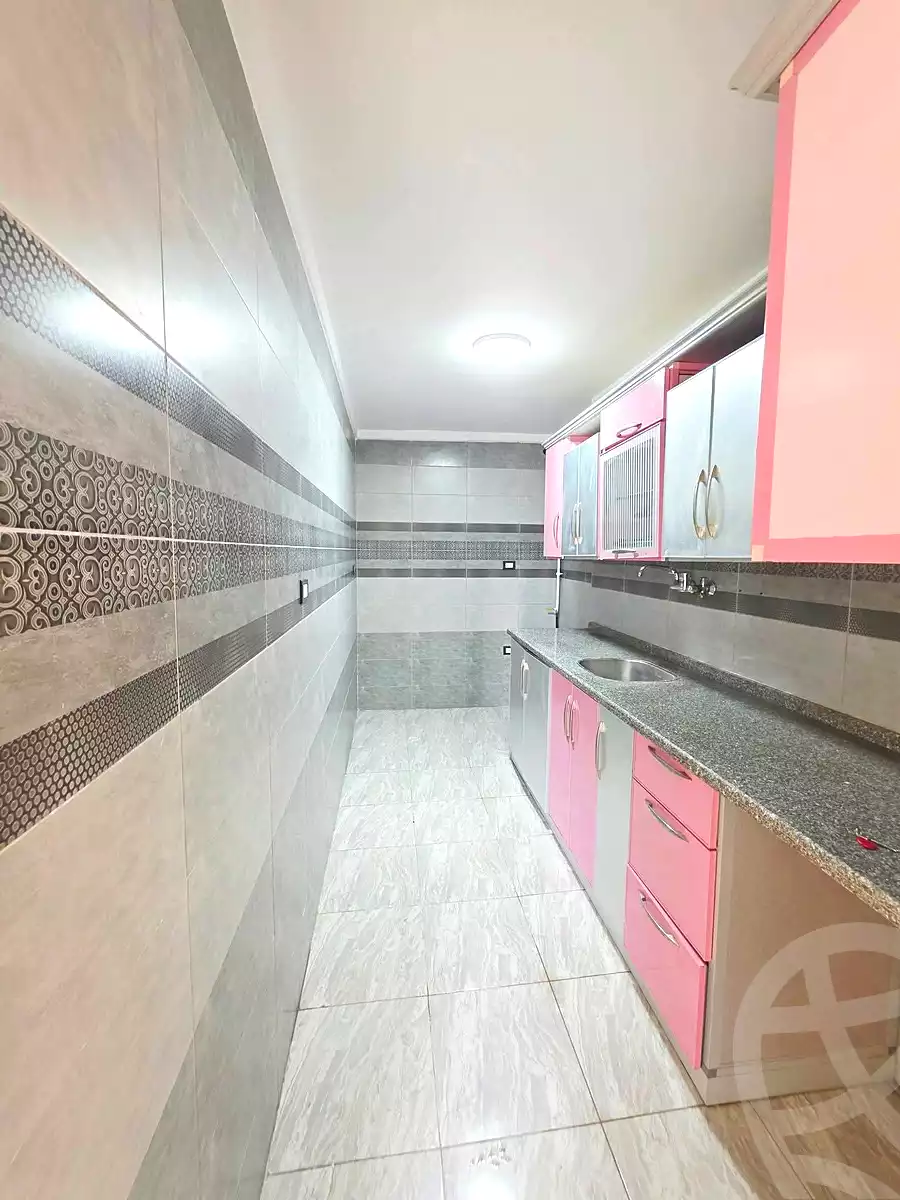 https://aqarmap.com.eg/ar/listing/7203414-for-sale-alexandria-el-asafra-l-sfr-bhry