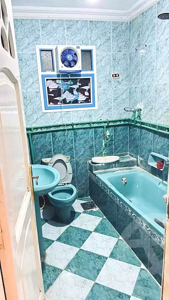 https://aqarmap.com.eg/ar/listing/7203446-for-sale-alexandria-al-agamy-el-hanouvel-el-kholafaa-el-rashdeen-st