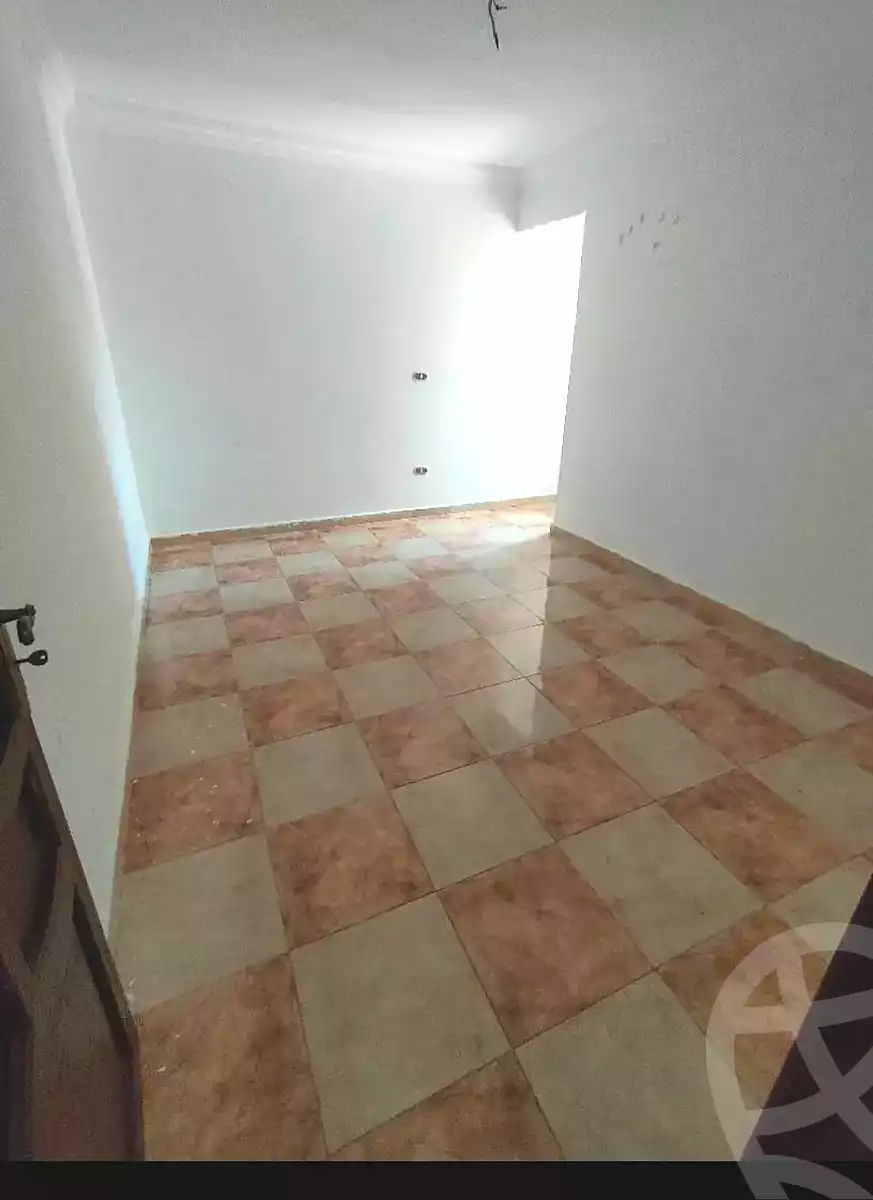 https://aqarmap.com.eg/ar/listing/7203836-for-sale-alexandria-sydy-bshr-sydy-bshr-bhry-shr-lsg-mhmd-bd-lslm