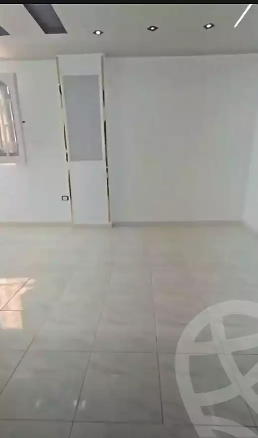 https://aqarmap.com.eg/en/listing/7203980-for-sale-alexandria-al-agamy-shataa-el-nakheel