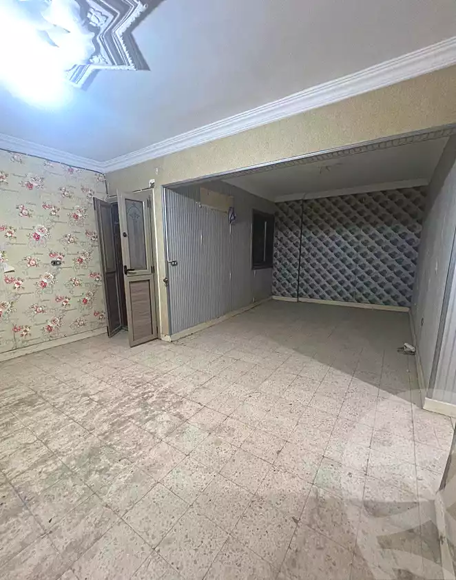 https://aqarmap.com.eg/ar/listing/7204083-for-sale-cairo-helwan-mahmoud-khater-st