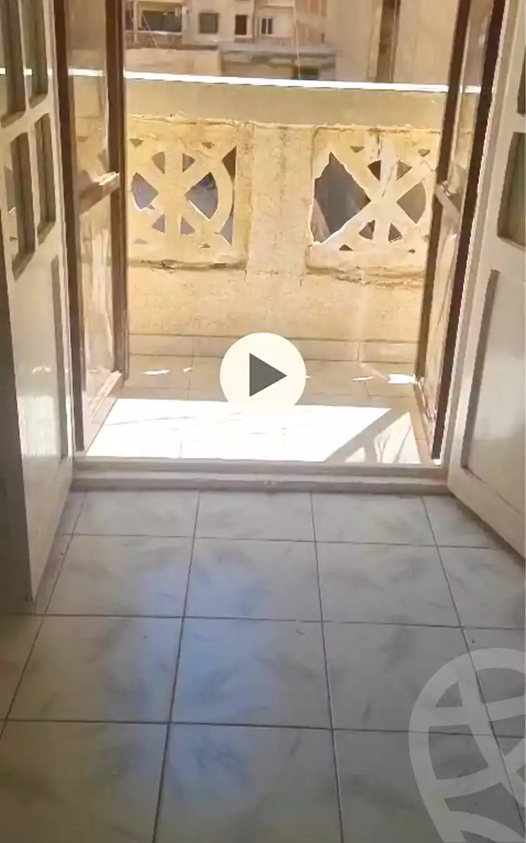 https://aqarmap.com.eg/ar/listing/7204258-for-sale-alexandria-sydy-bshr-sydy-bshr-bhry