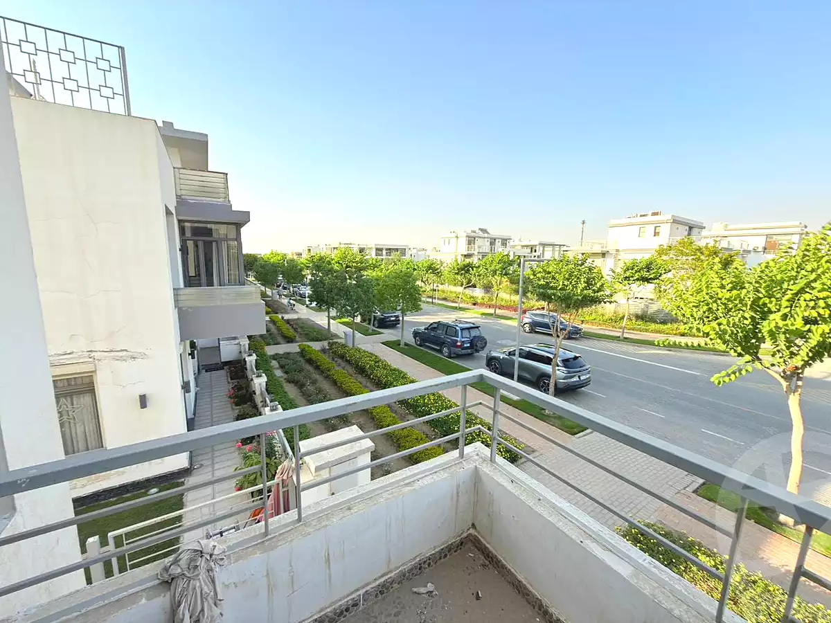 https://aqarmap.com.eg/en/listing/7204370-for-sale-cairo-new-cairo-compounds-tag-city-taj-sultan