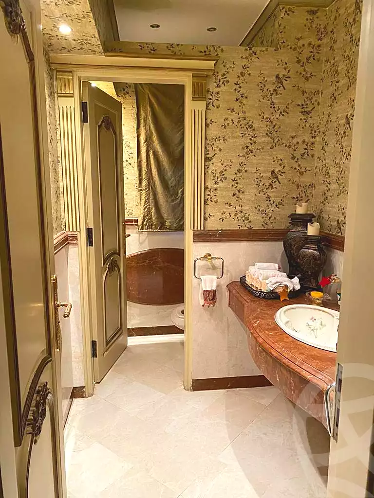 10 BR Villa in City View, photo 23 of 27