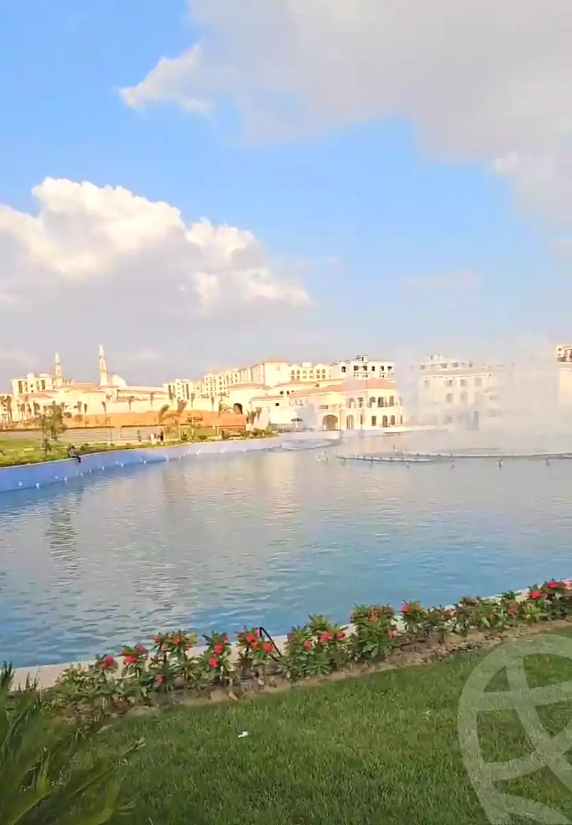 https://aqarmap.com.eg/en/listing/7204712-for-sale-cairo-new-administrative-capital-r7-celia-mntq-l-mrt-1