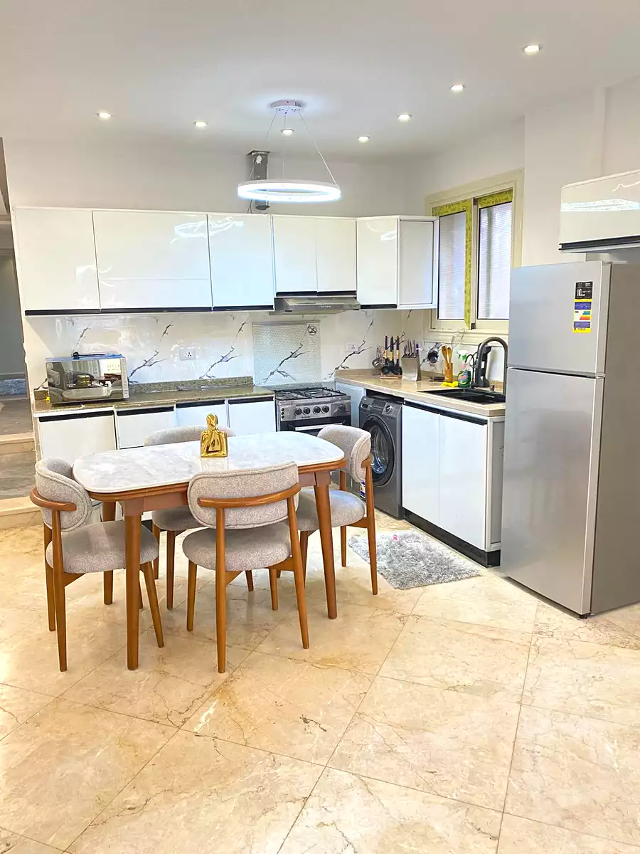 https://aqarmap.com.eg/en/listing/7204817-for-rent-cairo-el-sheikh-zayed-city-compounds-beverly-hills