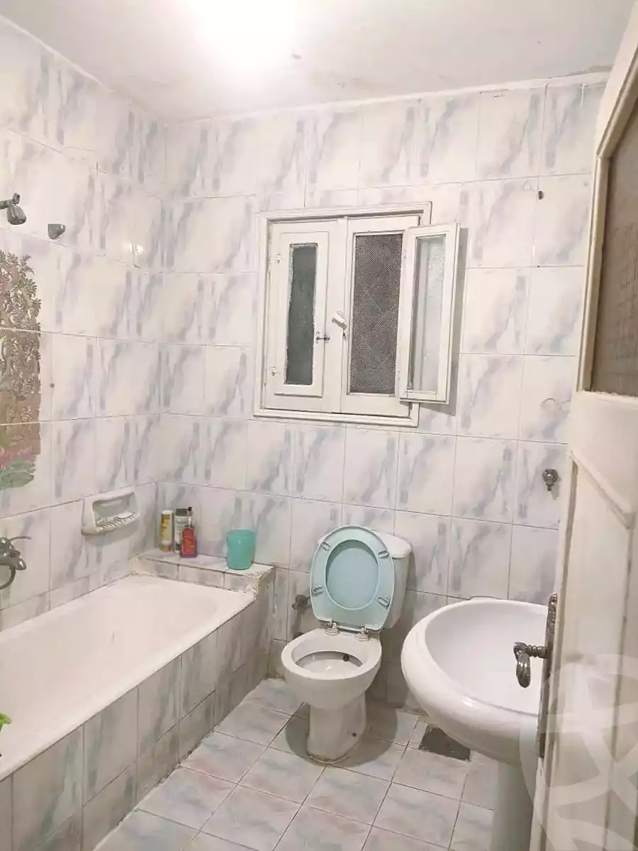 https://aqarmap.com.eg/ar/listing/7205163-for-sale-alexandria-shds