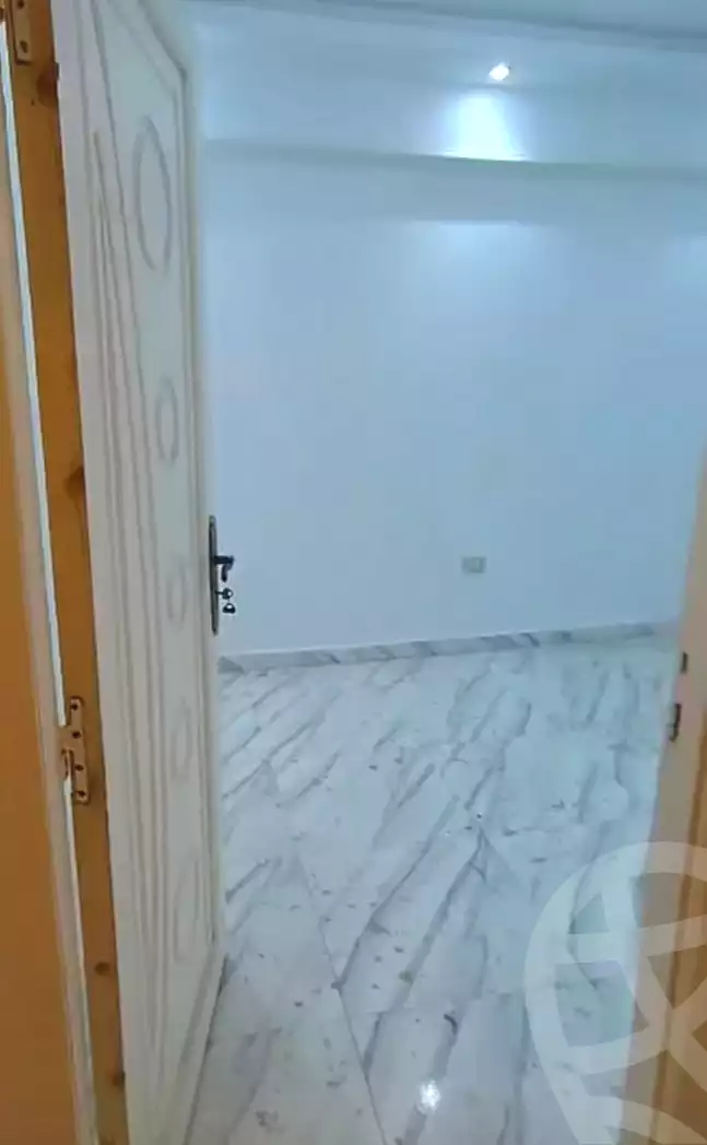 https://aqarmap.com.eg/en/listing/7205503-for-sale-alexandria-al-agamy-el-hanouvel