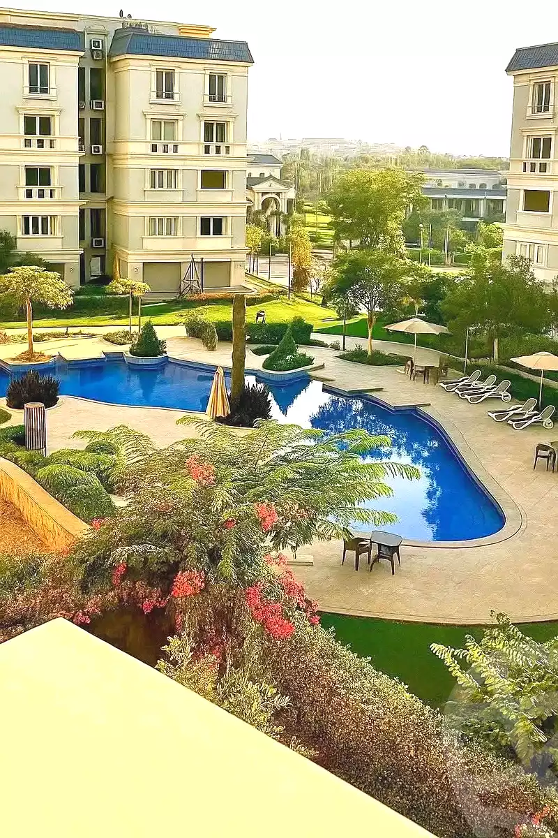 https://aqarmap.com.eg/ar/listing/7205565-for-sale-cairo-new-cairo-compounds-mountain-view-hyde-park