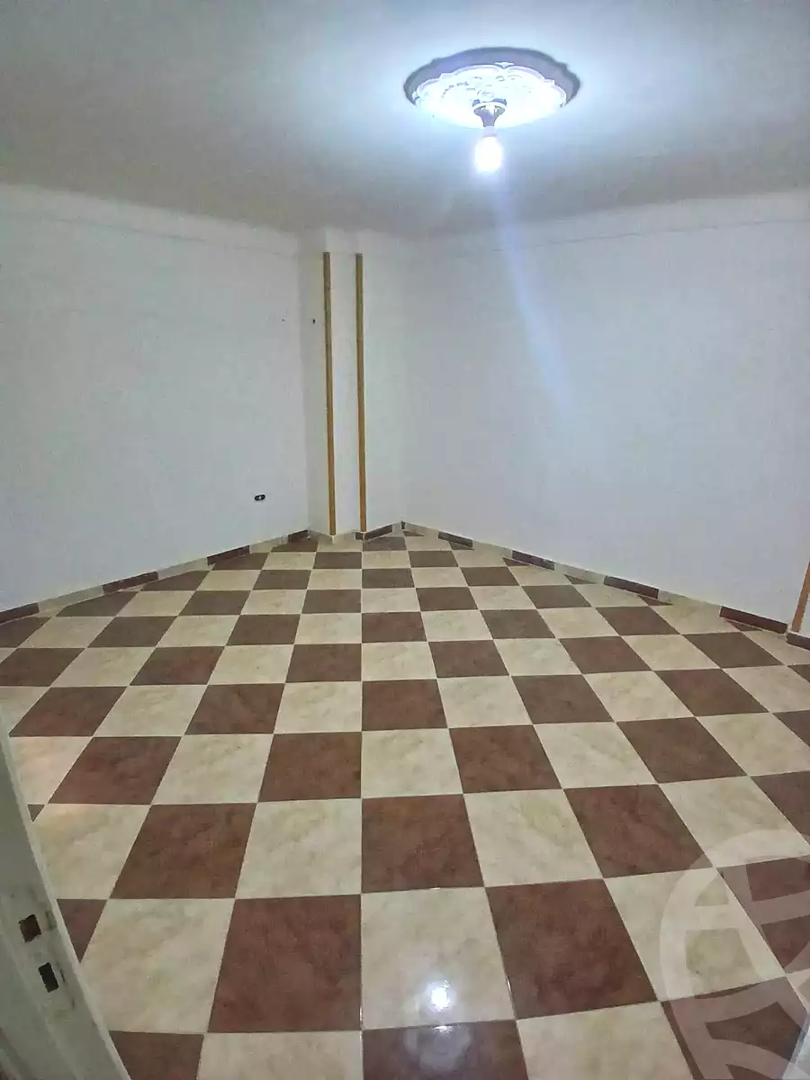 https://aqarmap.com.eg/ar/listing/7205623-for-sale-alexandria-al-agamy-el-hanouvel-abo-bakr-el-sedeek-st