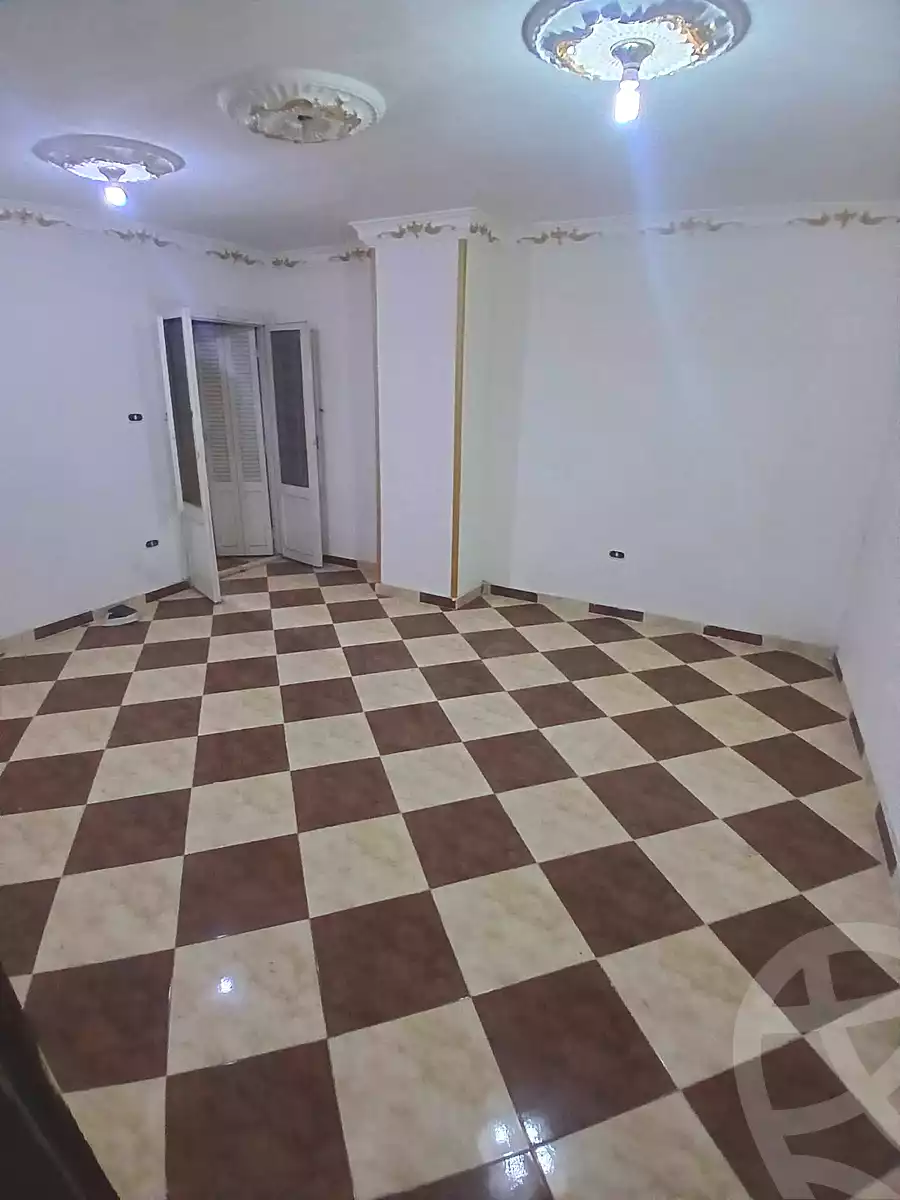 https://aqarmap.com.eg/ar/listing/7205623-for-sale-alexandria-al-agamy-el-hanouvel-abo-bakr-el-sedeek-st