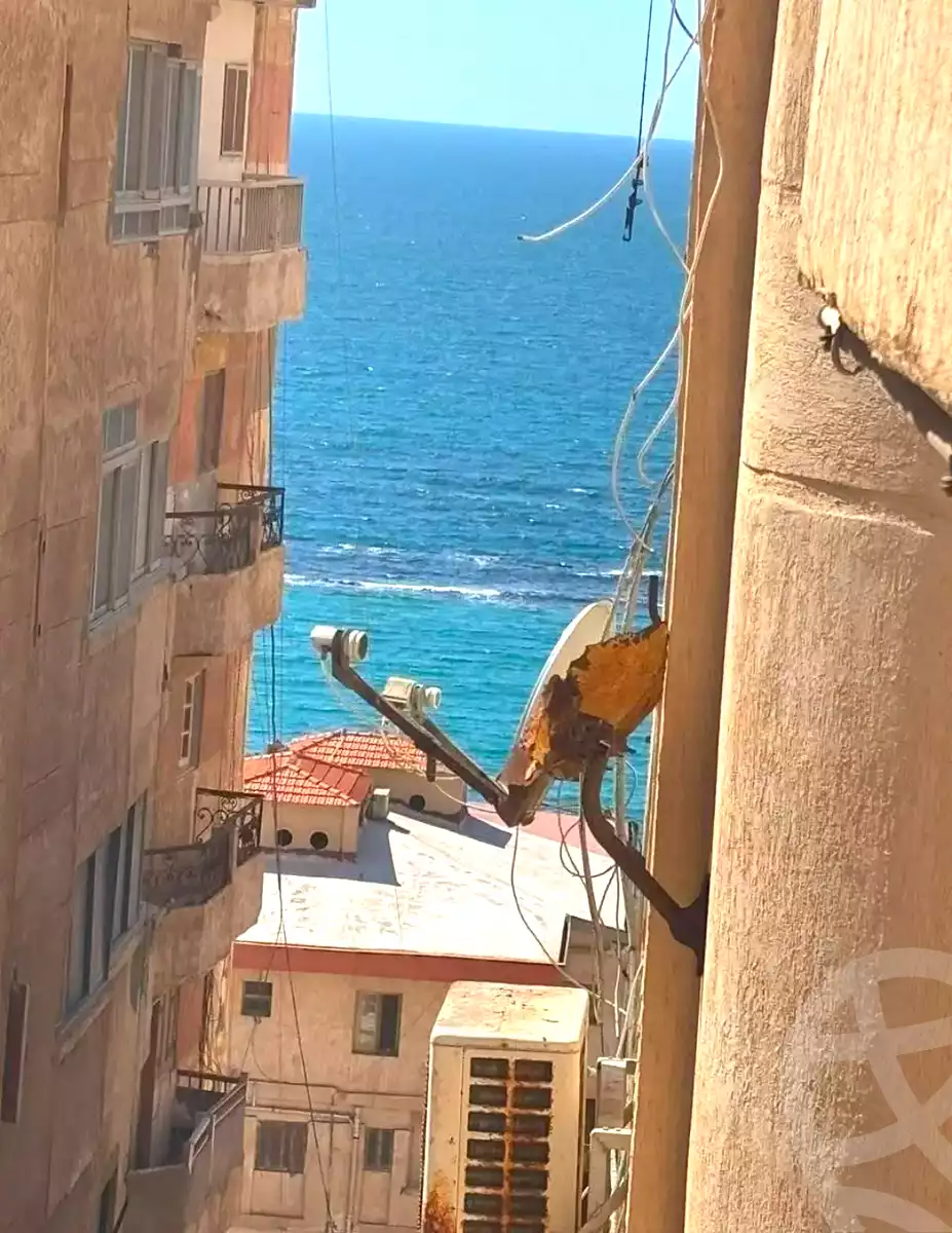 https://aqarmap.com.eg/en/listing/7205607-for-sale-alexandria-el-asafra-l-sfr-bhry