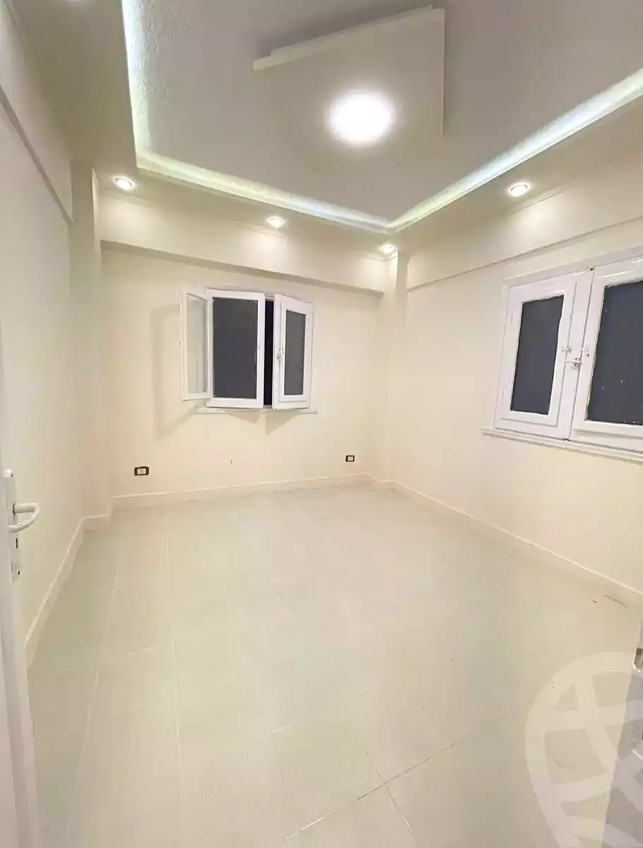 https://aqarmap.com.eg/en/listing/7205720-for-sale-alexandria-al-agamy-shataa-el-nakheel