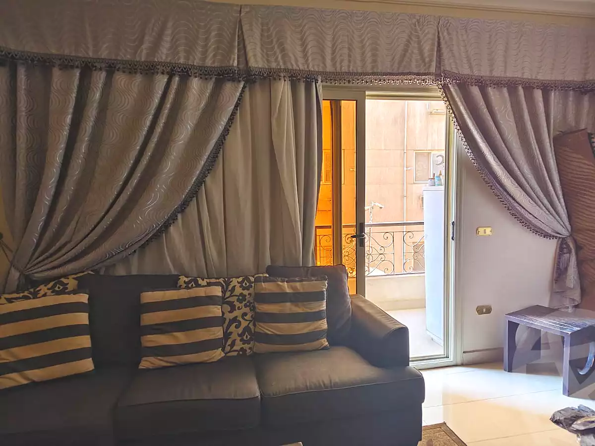 https://aqarmap.com.eg/en/listing/7205793-for-sale-cairo-new-cairo-gharb-arabila-doctor-hani-maher-st