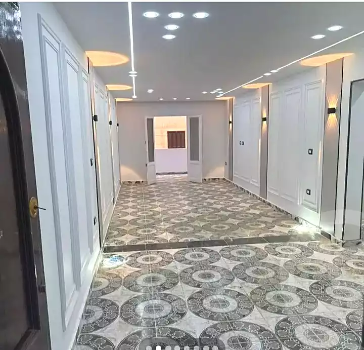https://aqarmap.com.eg/ar/listing/7205887-for-sale-alexandria-al-agamy-el-hanouvel-radwan-st