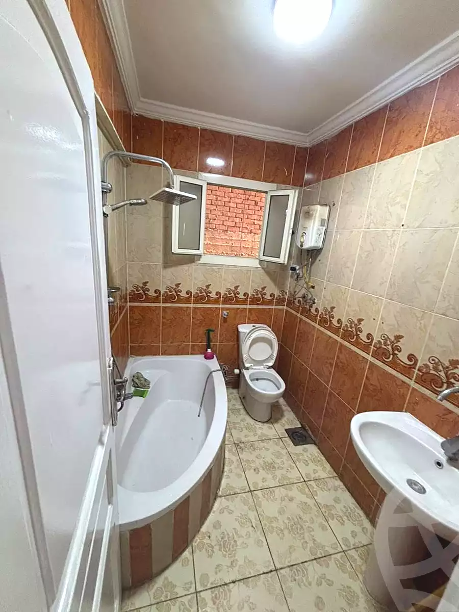 https://aqarmap.com.eg/ar/listing/7205987-for-sale-alexandria-el-asafra-l-sfr-bhry