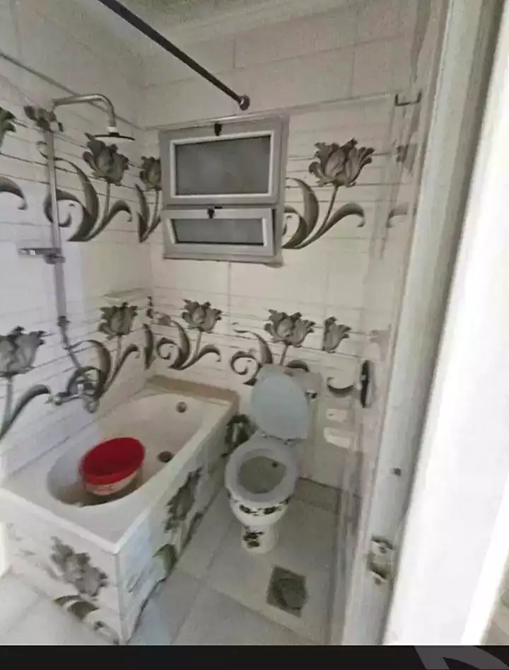 https://aqarmap.com.eg/en/listing/7206100-for-sale-alexandria-miami