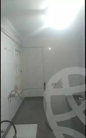 https://aqarmap.com.eg/en/listing/7206336-for-rent-alexandria-al-agamy-bw-ywsf