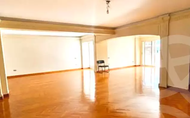 https://aqarmap.com.eg/ar/listing/7206399-for-sale-alexandria-lauran