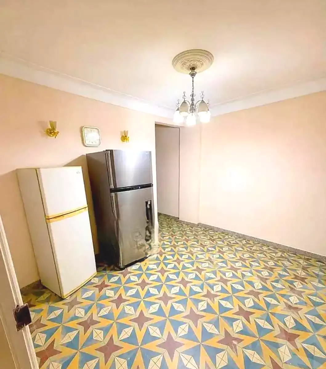 https://aqarmap.com.eg/ar/listing/7206402-for-sale-alexandria-sydy-bshr-sydy-bshr-bhry-gamal-abd-el-nasir-st