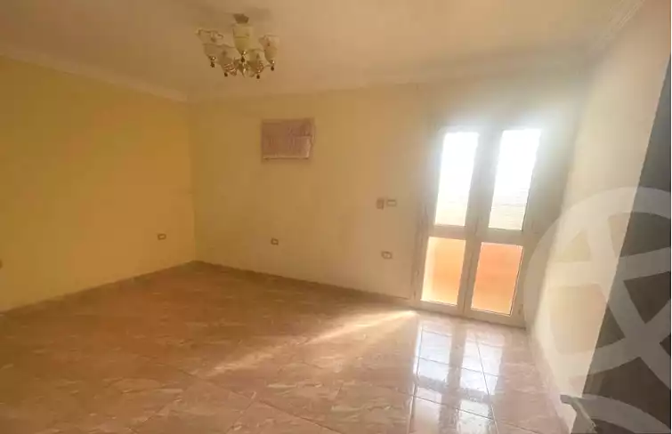https://aqarmap.com.eg/ar/listing/7206542-for-sale-cairo-el-zaytun-hlmy-lzytwn-ibn-el-hakam-sq