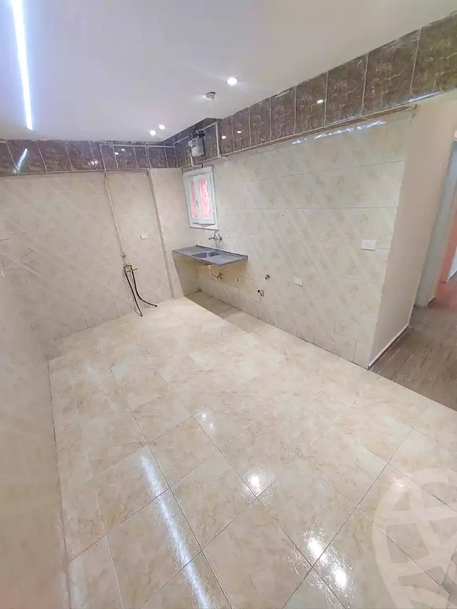 https://aqarmap.com.eg/ar/listing/7206631-for-sale-alexandria-sydy-bshr-sydy-bshr-bhry