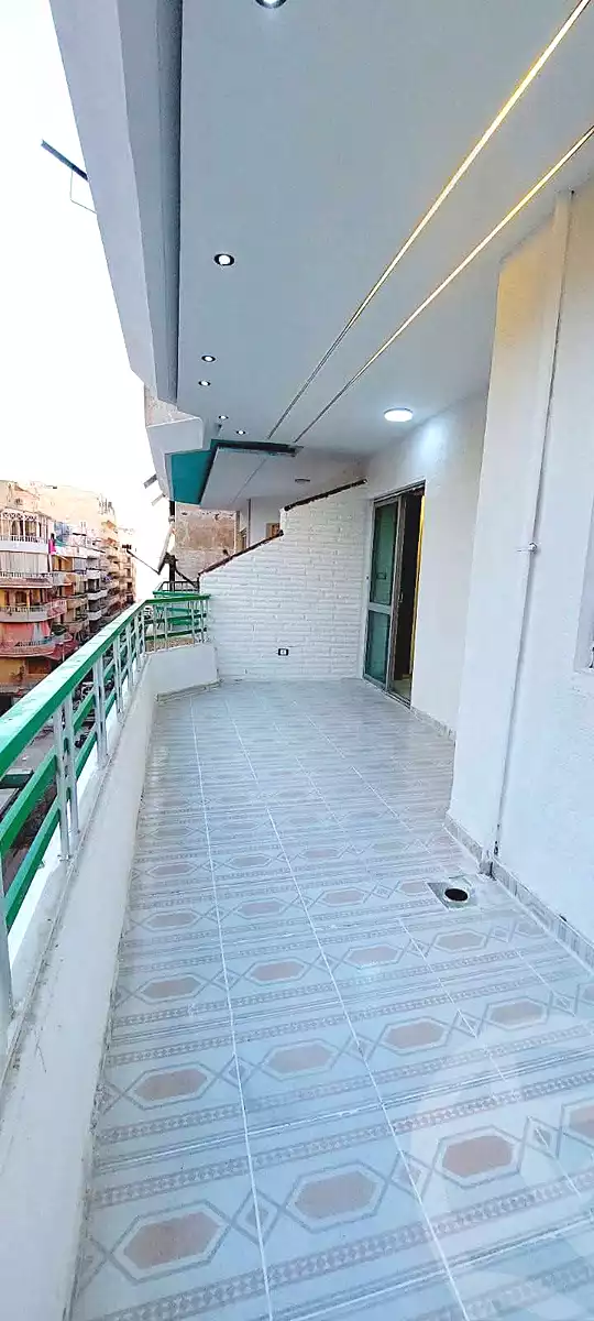 https://aqarmap.com.eg/ar/listing/7206643-for-sale-alexandria-al-agamy