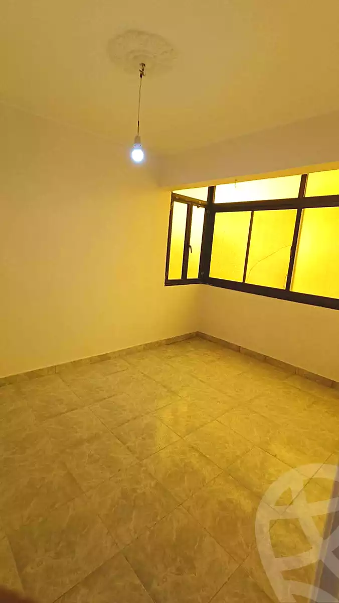 https://aqarmap.com.eg/ar/listing/7206961-for-sale-alexandria-ganaklis