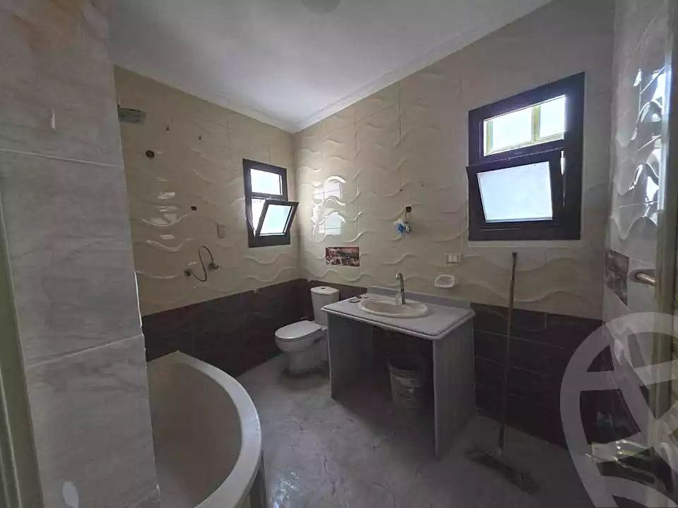 https://aqarmap.com.eg/en/listing/7207088-for-sale-alexandria-sydy-bshr